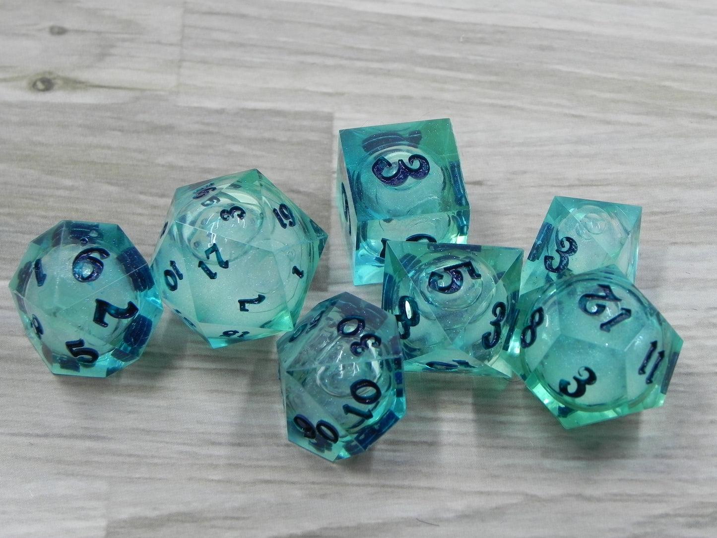 Liquid Core Dice Set: Riptide
