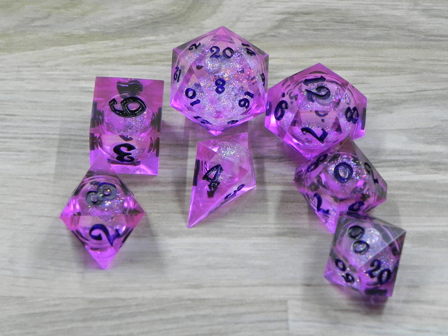 Liquid Core Dice Set: Rainbow Core