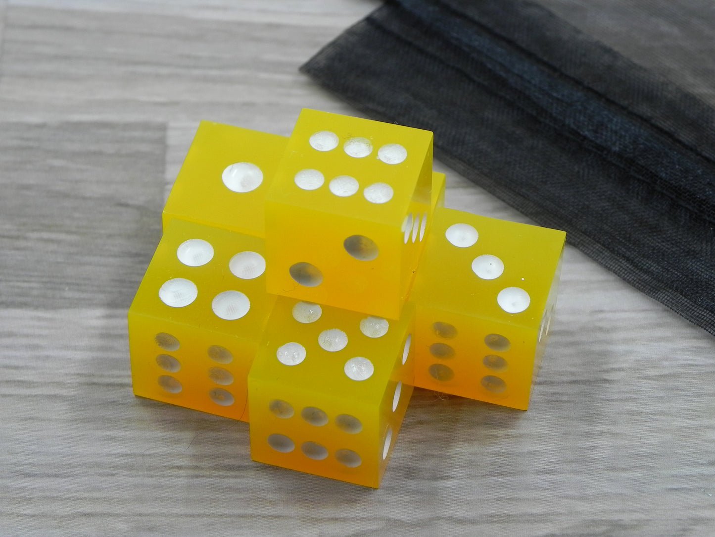6D6 Dice Set: Yellow Solid