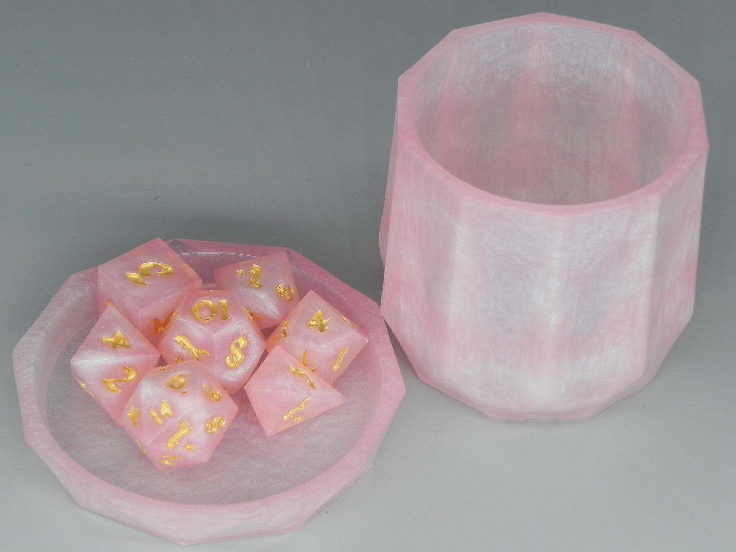 Dice Set: Rose Quartz Fox Northstar