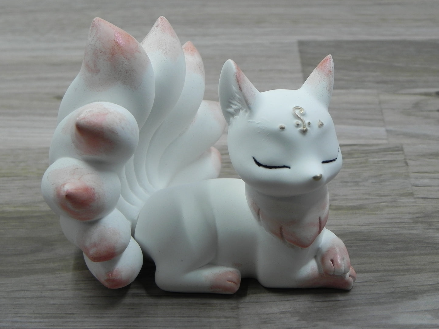 Kitsune Medium Figures-Red Blush