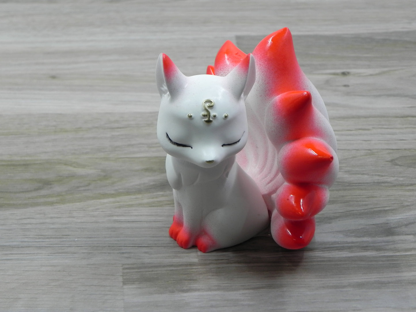 Kitsune Medium Figures-Traditional Red