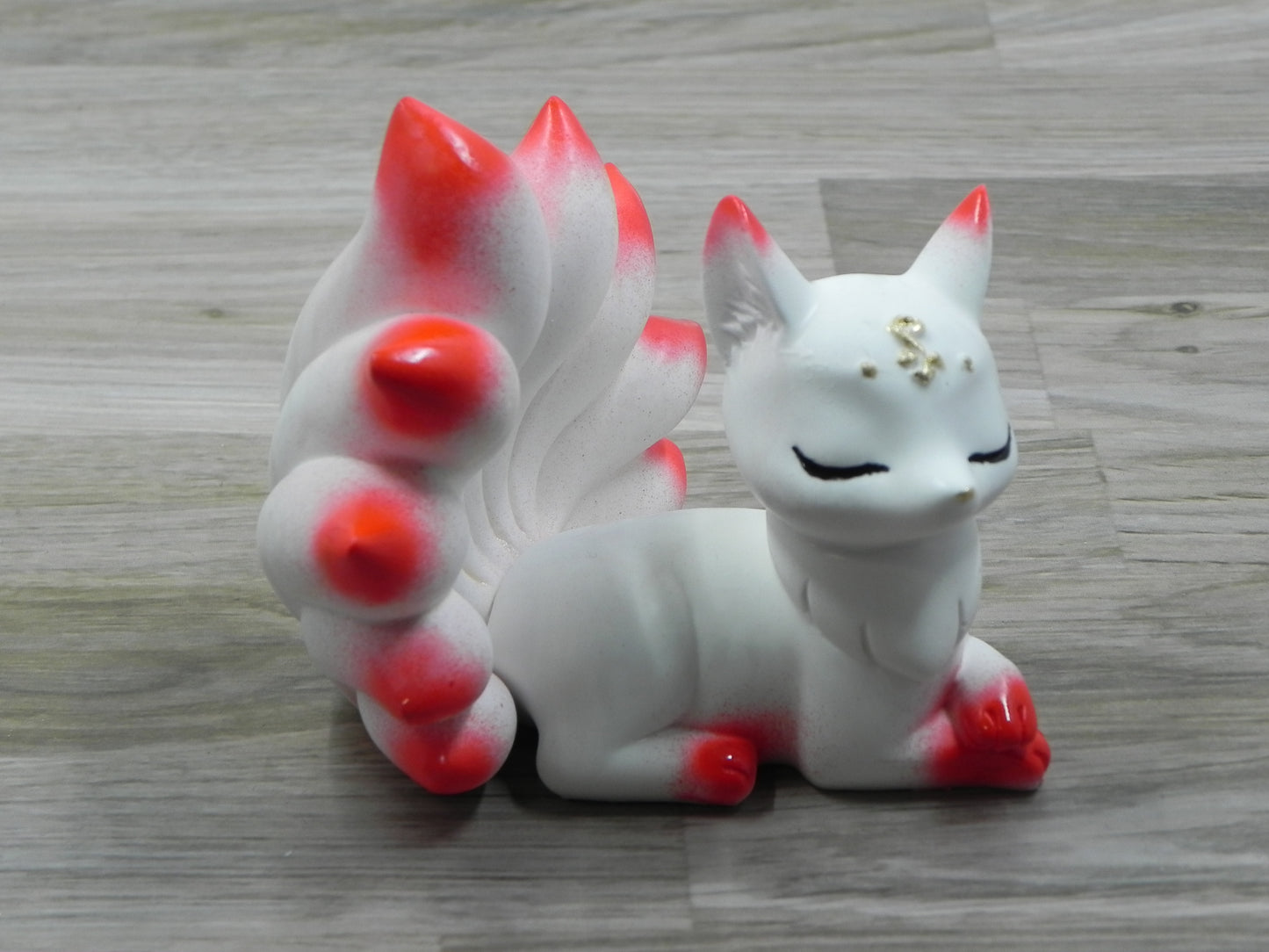 Kitsune Medium Figures-Traditional Red