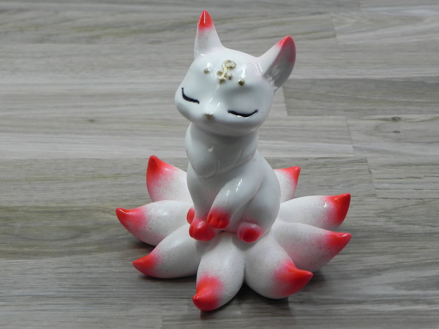 Kitsune Medium Figures-Traditional Red