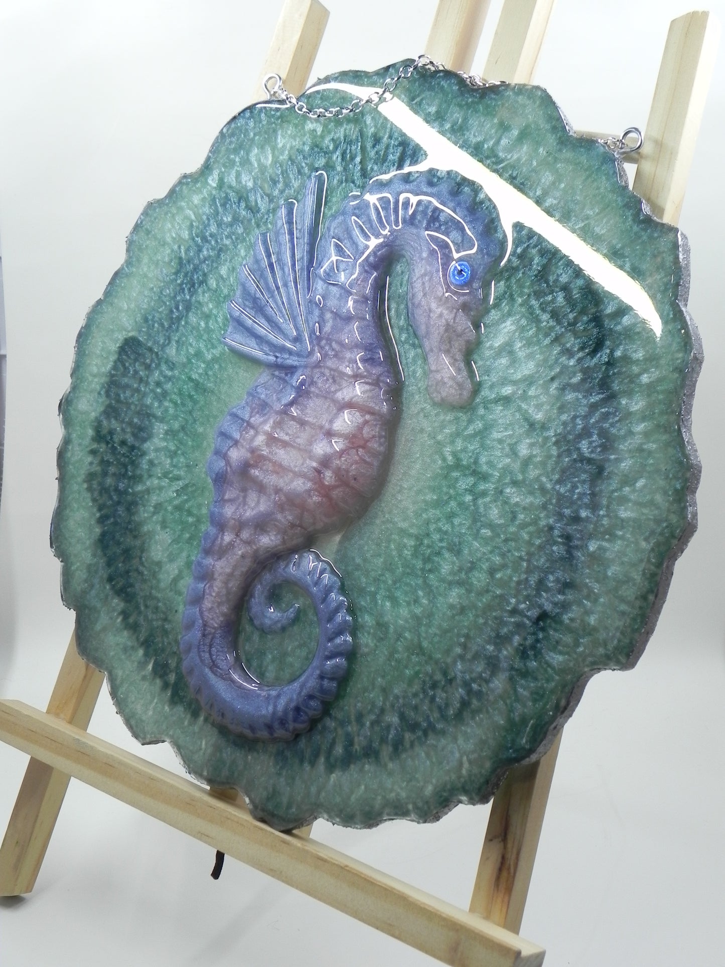 "Seahorse Waves" Geode 3D figure