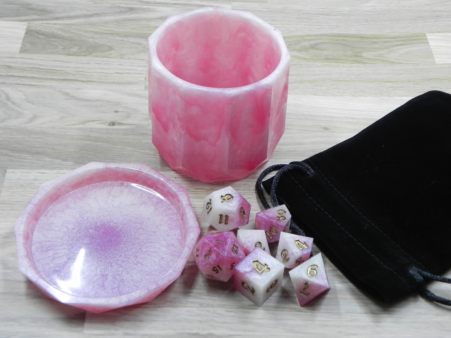 Dice Set: Rose Quartz