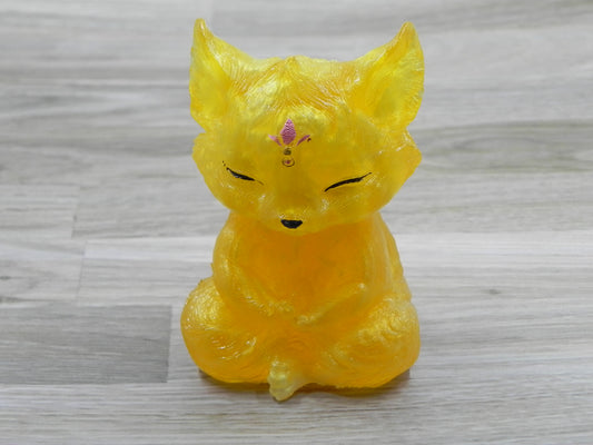 Meditating Fox--Yellow/pearl