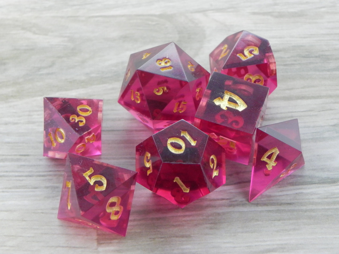 Dice Set: Garnet