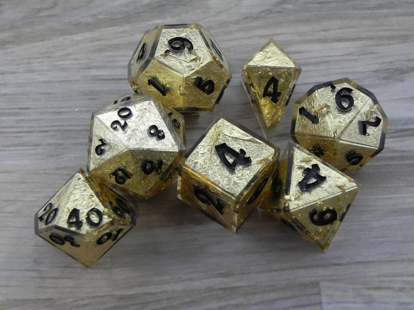 Dice Set: Gold Nugget