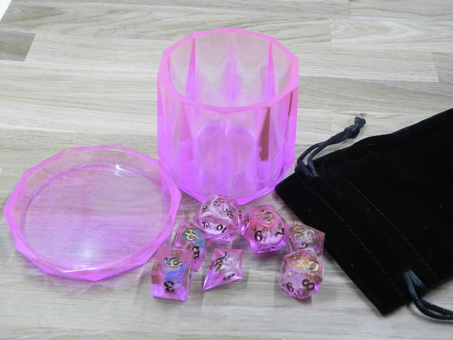 Liquid Core Dice Set: Dragon Magic